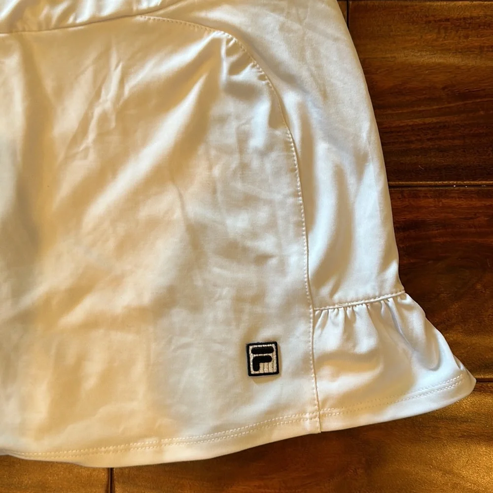 Fila Women’s Sz Small Tennis or Golf Skort White - Picture 3 of 6